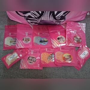10 Pink Zebra Sprinkles Fragranced Wax Melts - Hot Pink Packaging